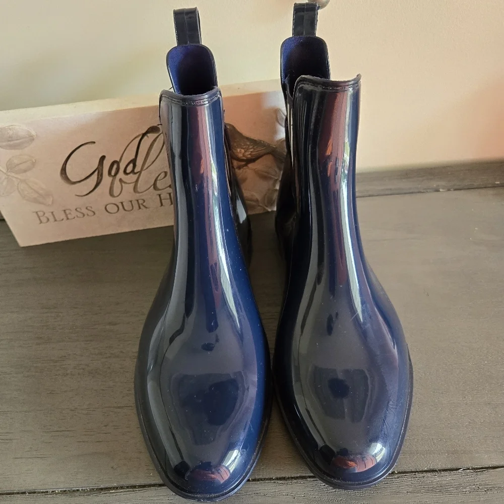 Nautica Rain Boots Sz 8 Navy Blue/White Stripes